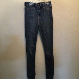 Waist 24 high rise Jean legging by hollister